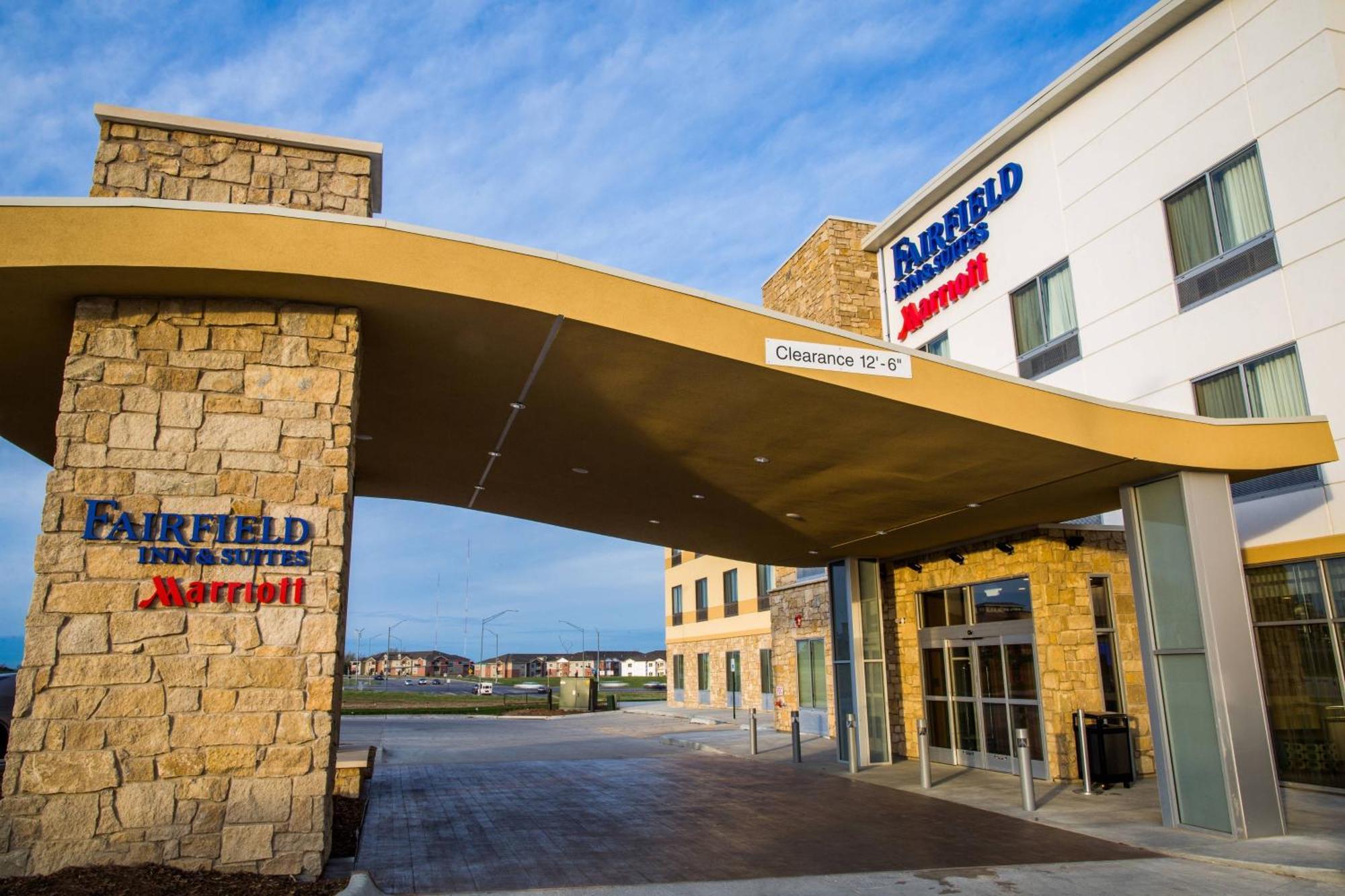 Fairfield Inn & Suites By Marriott Lincoln Southeast Buitenkant foto