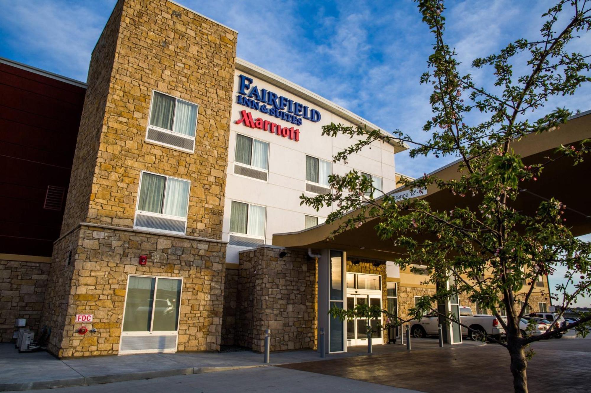 Fairfield Inn & Suites By Marriott Lincoln Southeast Buitenkant foto